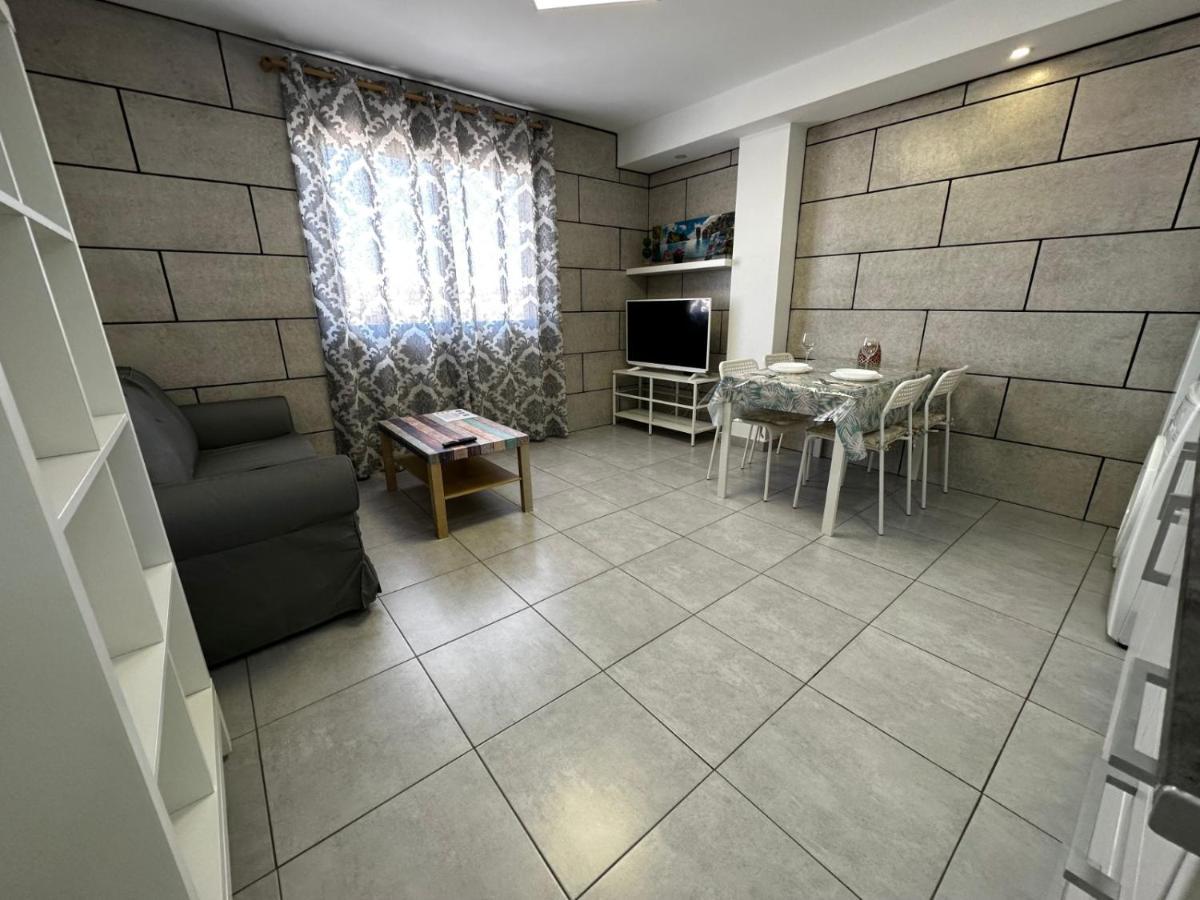 Edificio Prieto Viv N1 Apartment Пуерто дел Росарио Екстериор снимка